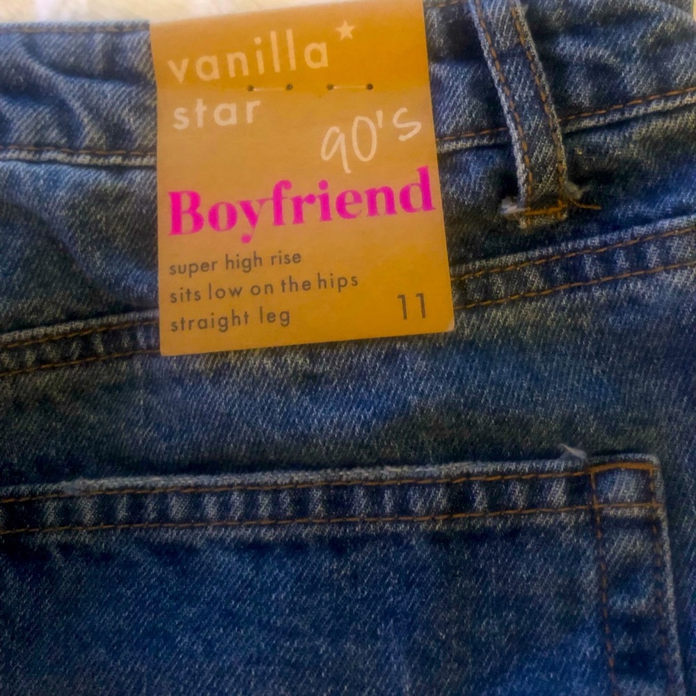 NWT 90’s boyfriend super high rise distressed jeans
